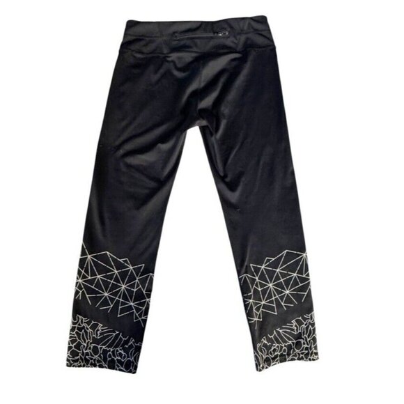 Athleta Graphic Floral Sonar Capri Women’s Sz M Black Leggings Zip Pocket - Picture 3 of 10